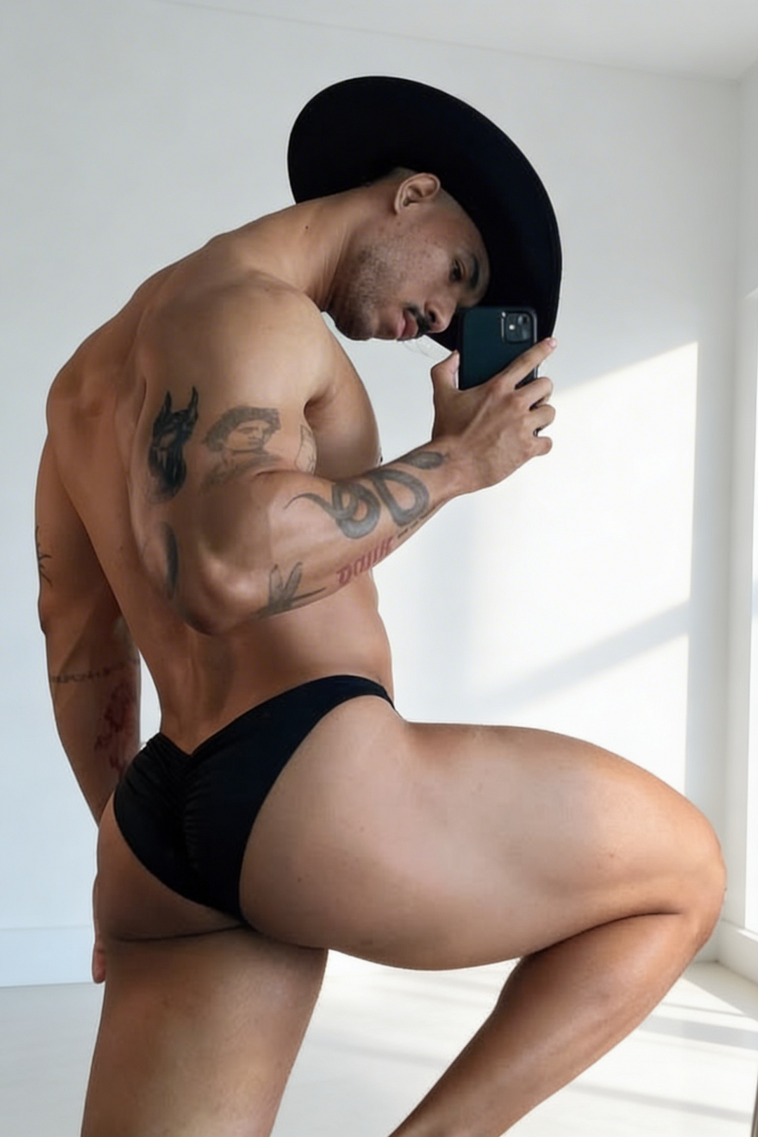 Classic Scrunch-Butt Swim Briefs - Black